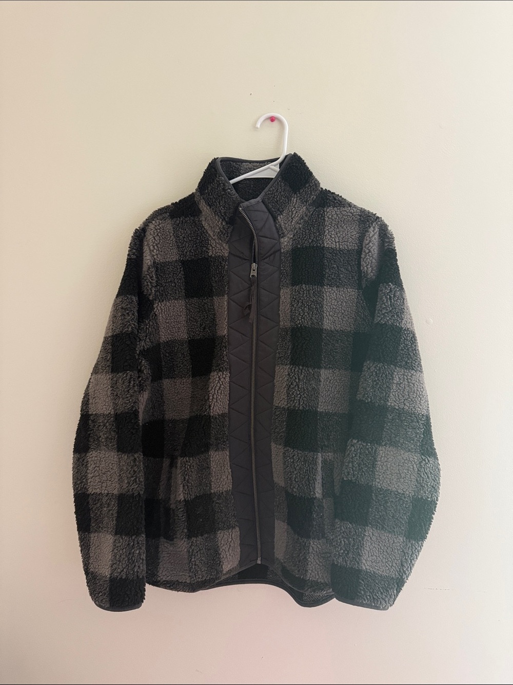 Women’s Black & Gray Buffalo Plaid Sherpa Jacket